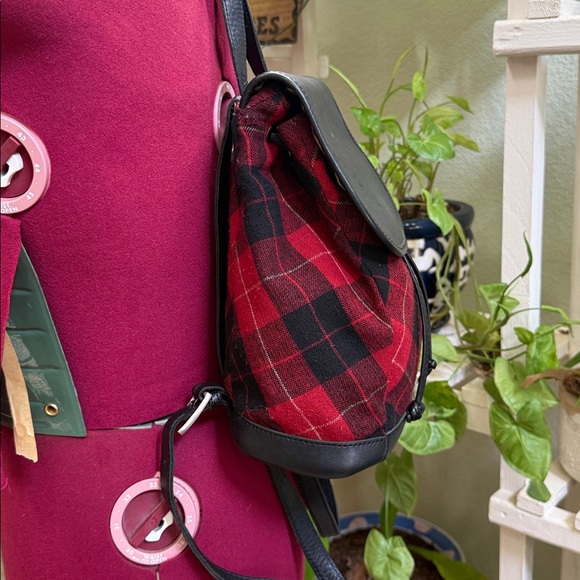 L.L. Bean backpack, small. - Picture 3 of 11